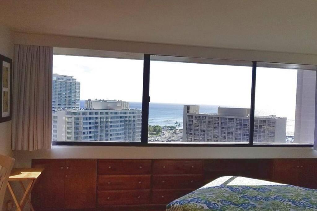 Waikiki Marina Studio, Ocean View, Free Parking & Wifi Honolulu Esterno foto